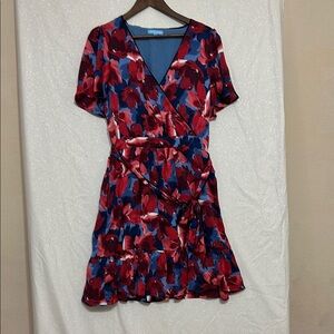 NWOT Draper James Red and Blue Ruffled Dress with Flutter Sleeves